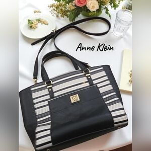 Anne Klein vintage purse bag